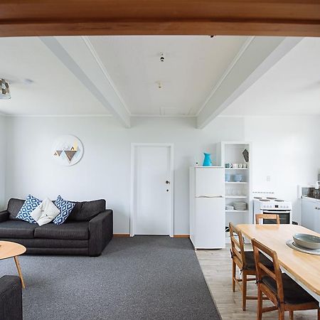 Kowhai Flat Pounawea Luaran gambar
